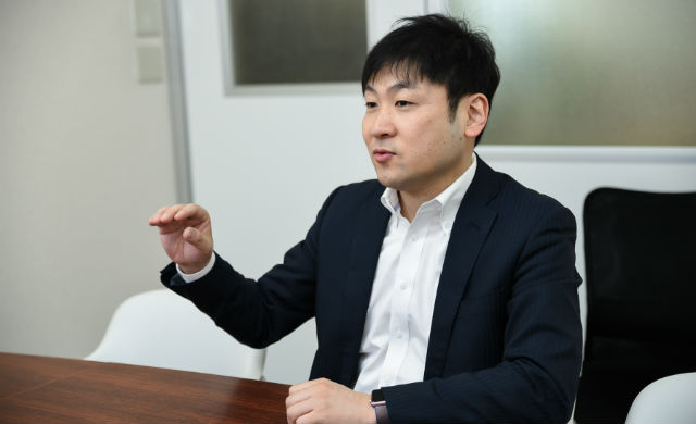 インタビューに答える曽和利光氏